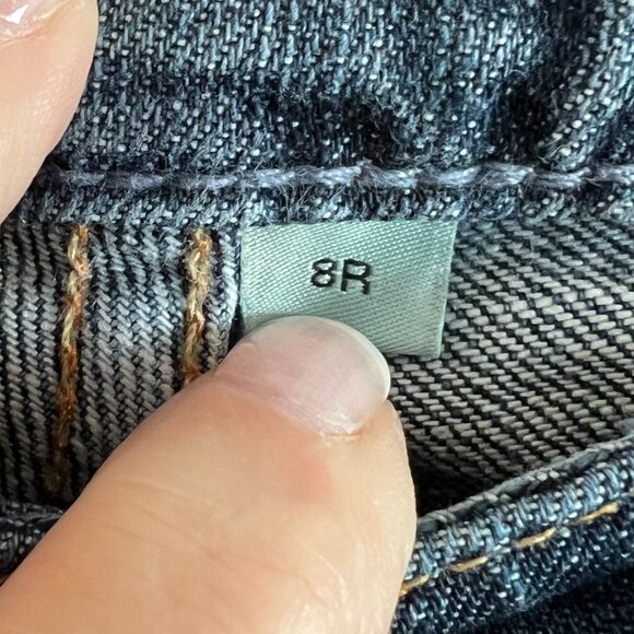 GAP Flare leg Women's Jeans, medium wash, size 8R - Picture 3 of 6